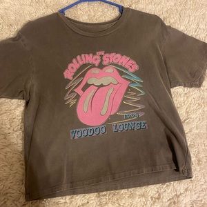Women’s rolling stones crop top. size medium. great condition